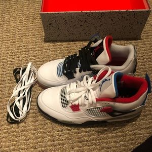 Dead stock air Jordan what the 4s